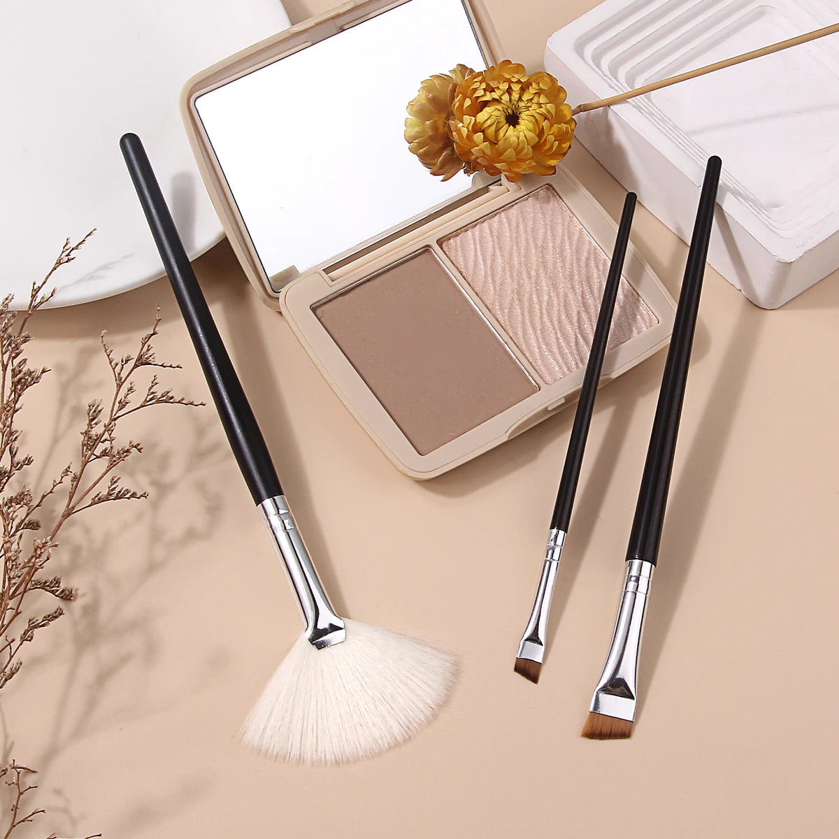 KOSSHOW 3-Pc Makeup Brush Set | Fan, Brow & Eyeliner Makeup Brush Set QXL