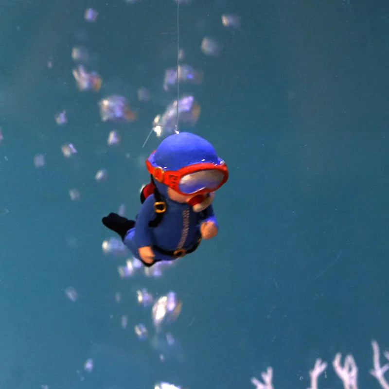 Luminous Mini Diver Figure | Aquarium Fish Tank Decoration Aquarium Ornament QXL