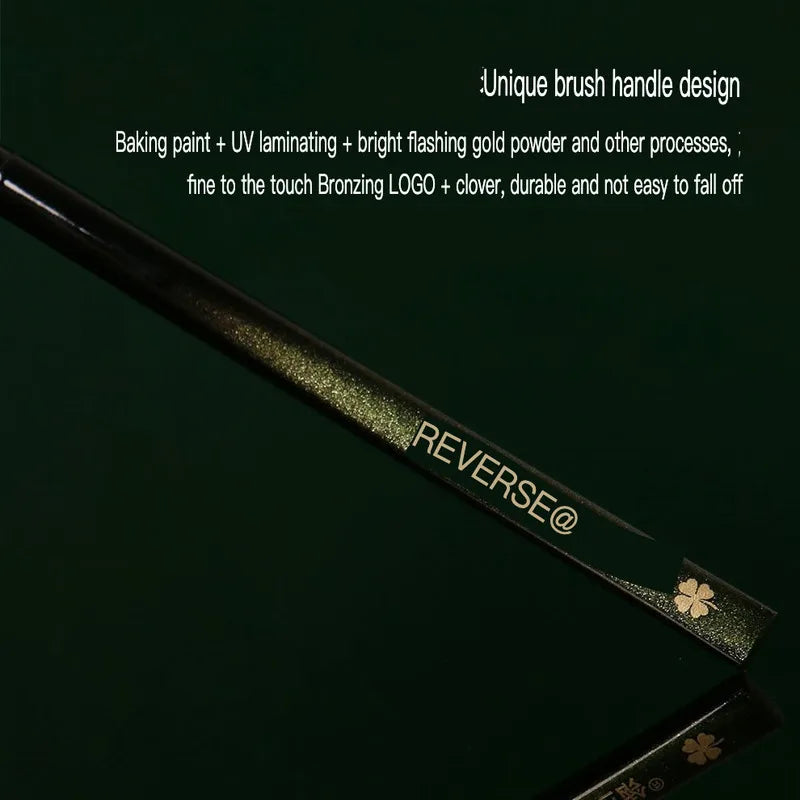 M75 Tongue-Shaped Flat Head Concealer Brush – Soft & Precise Concealer Brush QXL