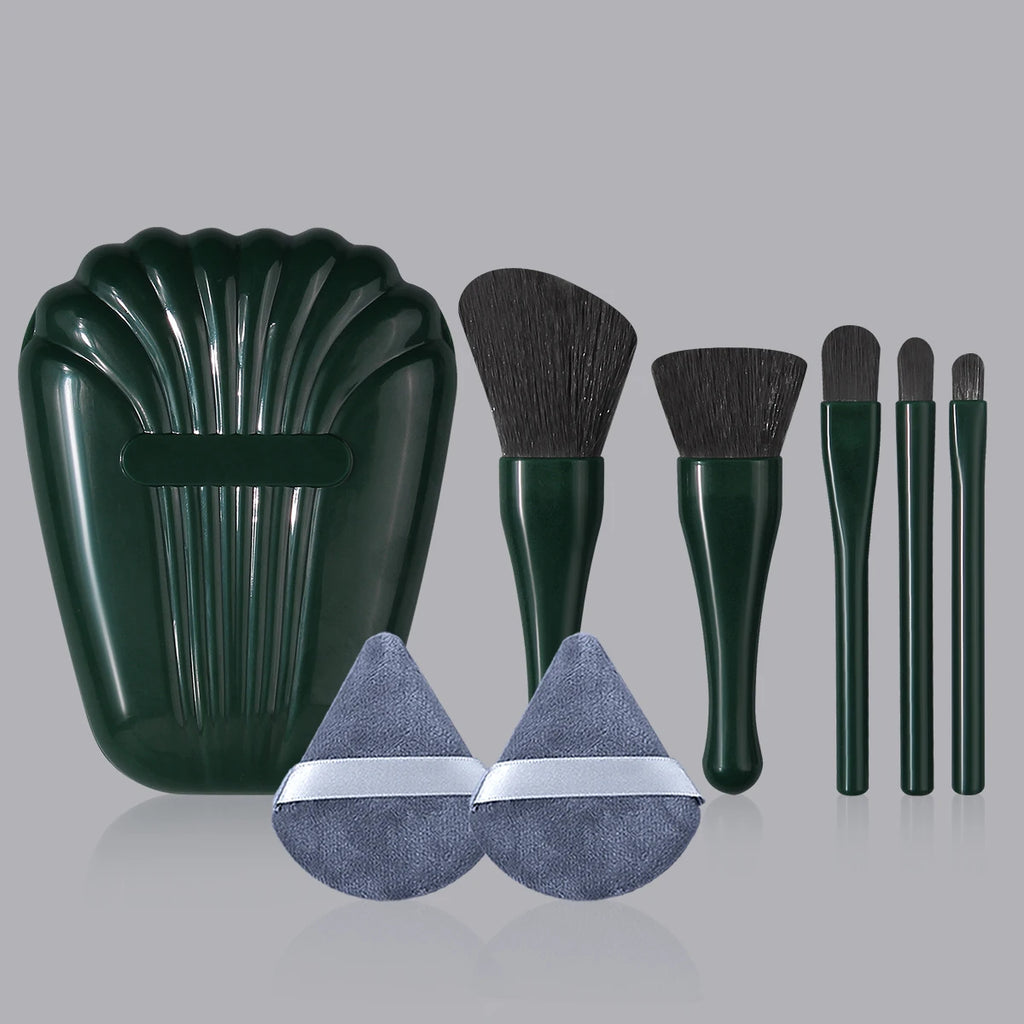 KOSSHOW 8-Piece Mini Makeup Brush Set | Shell Box & Puff Makeup Brush Set QXL green