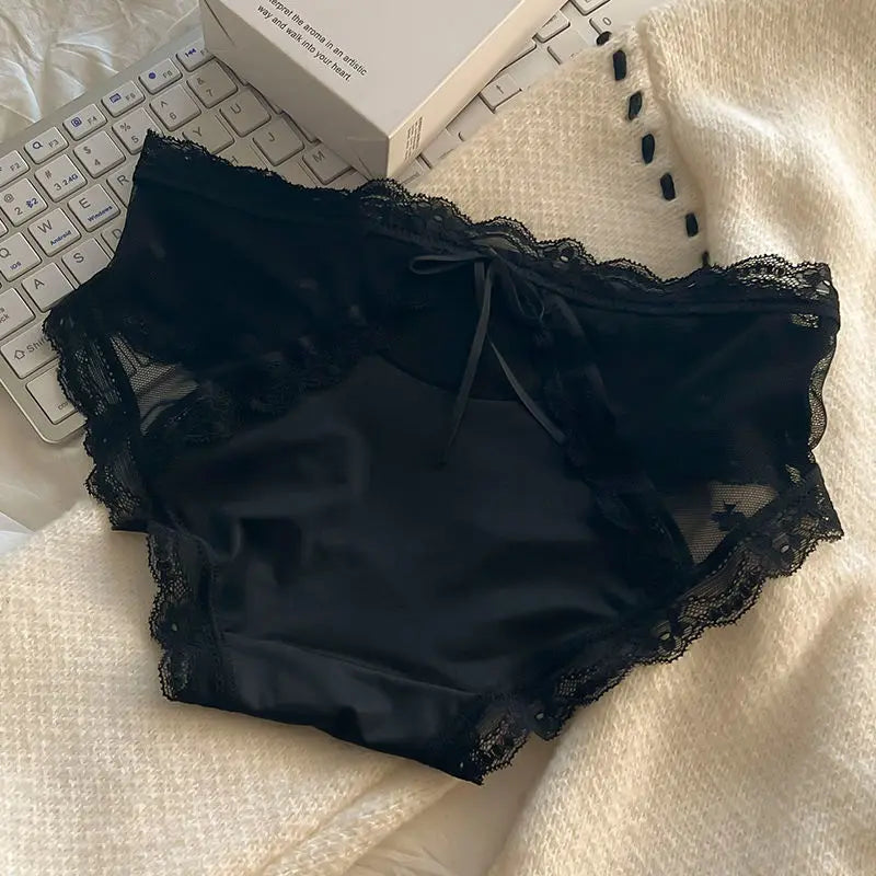 French Lace Hollow Women's Briefs | Soft Cotton Crotch Panties Women's Lace Briefs QXL Black. LCode(100-120Jin)