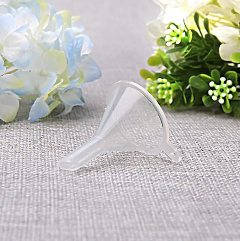 Mini Plastic Funnels for Travel Bottles – Perfume & Liquid Refill Travel Funnel Set QXL