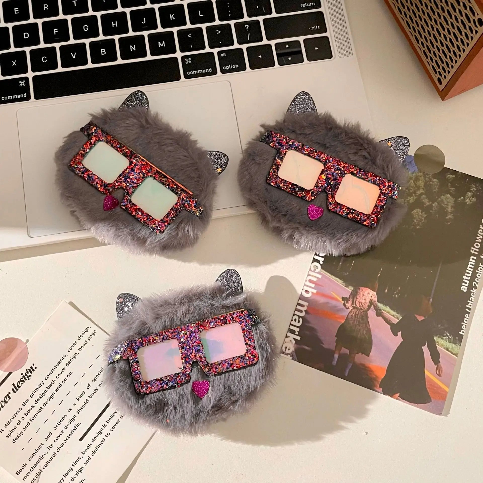 Cartoon Cat Double-Sided Folding Compact Mirror | 2x Magnify Compact Pocket Mirror QXL