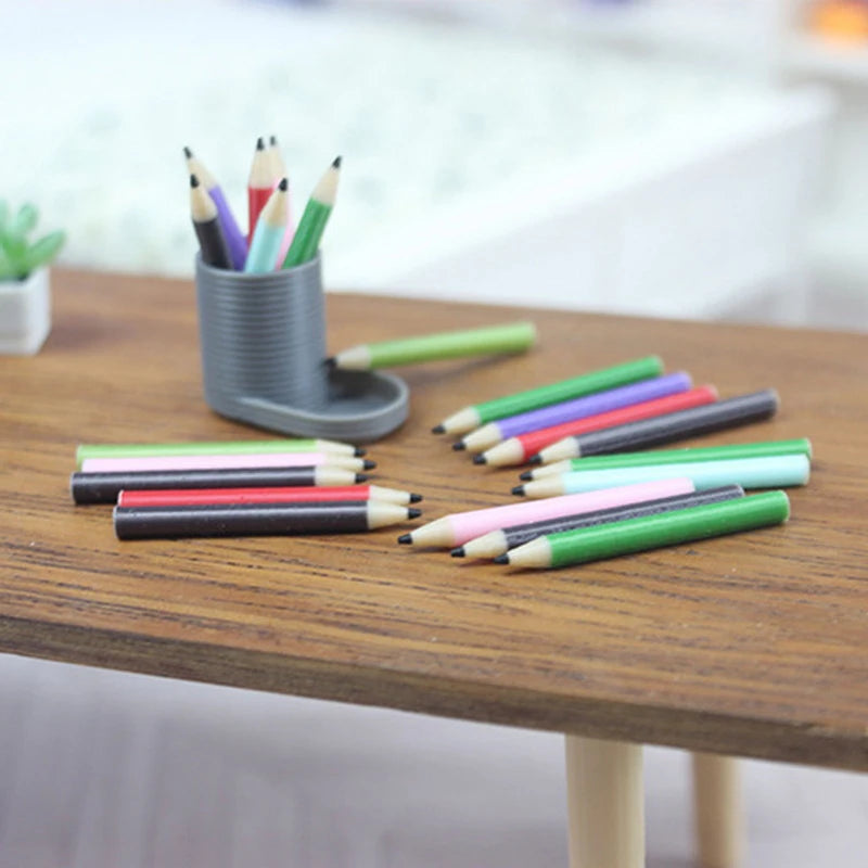 1:12 Dollhouse Miniature Pen Holder & 6 Colored Pencils Set Dollhouse Miniature Set QXL Default Title