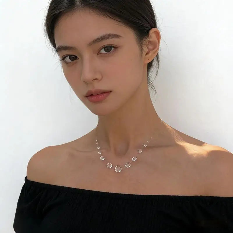 Women's Handmade Water Drop Necklace – Clear Resin Dewdrop Pendant Necklace QXL
