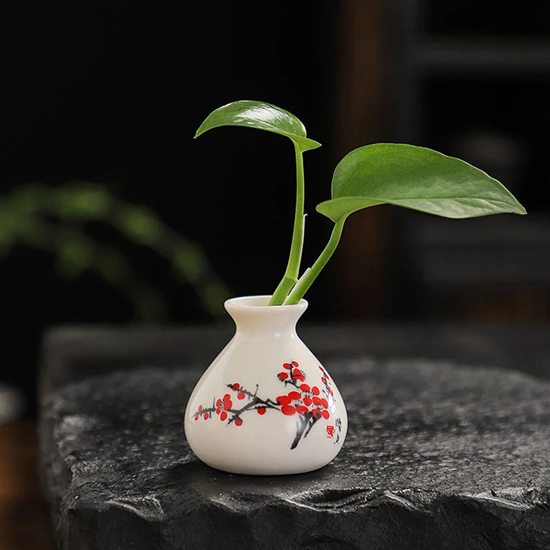 Retro Mini Chinese Ceramic Vase | White Enamel Home Décor Mini Ceramic Vase QXL