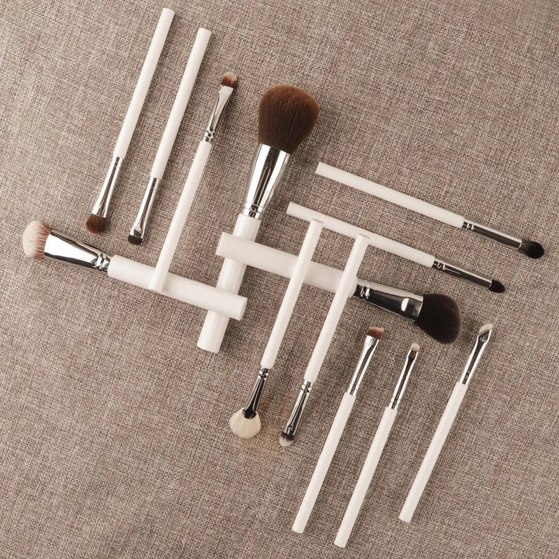 EIHODO 13-Piece White Handle Makeup Brush Set Makeup Brush Set QXL
