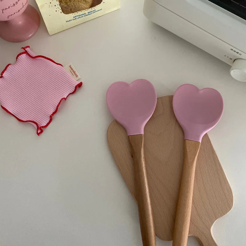 Heart-Shaped Silicone Spatula | Pink Wooden Handle Baking Silicone Baking Spatula QXL