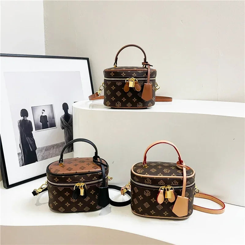 Women's Faux Leather Crossbody Purse | Gold-Tone Hardware Bag Crossbody Handbag QXL