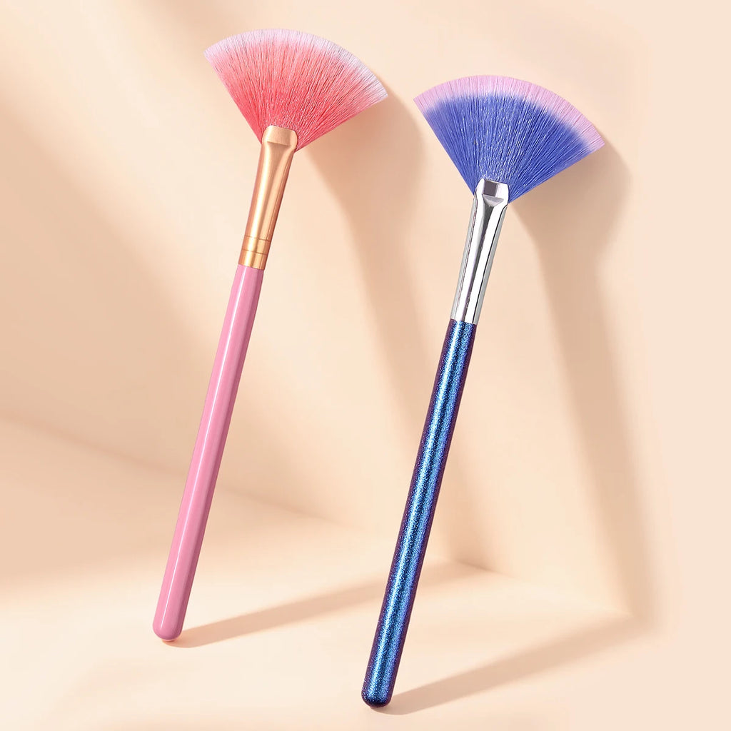 KOSSHOW Fan Highlighter & Contour Brush Set – 2 Pcs Fan Makeup Brush Set QXL