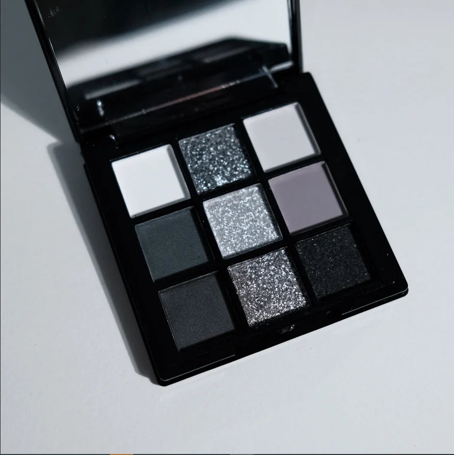 9-Color Waterproof Eyeshadow Palette | Matte & Shimmer Smoky Eyeshadow Palette QXL
