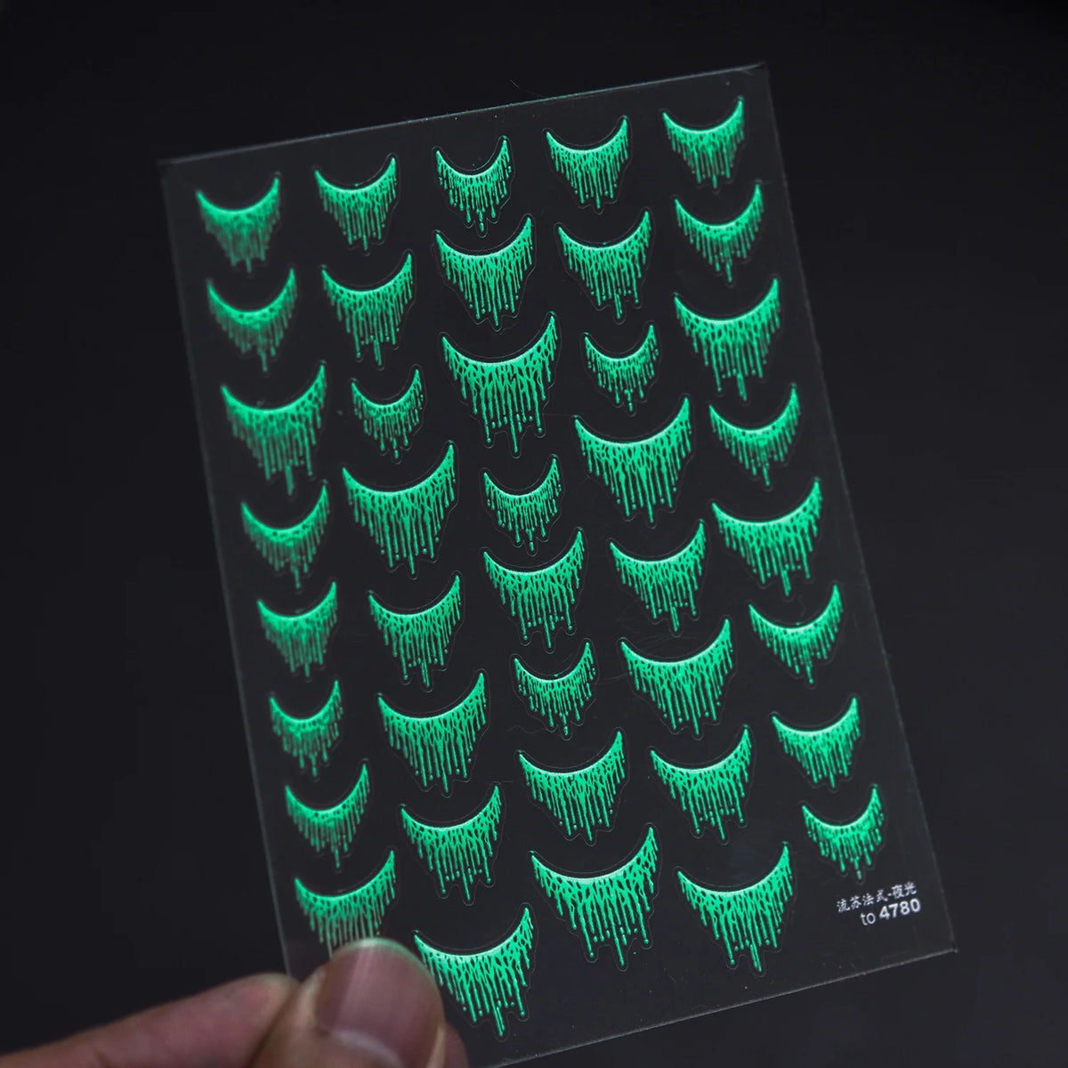 5D Glow-in-the-Dark Nail Stickers | Y2K Tassel French Tip Nail Art Stickers QXL