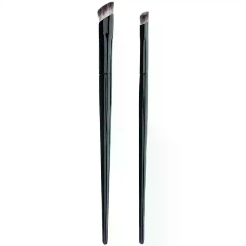 Triangular Foundation & Concealer Brush | Liquid Makeup Tool Foundation Makeup Brush QXL