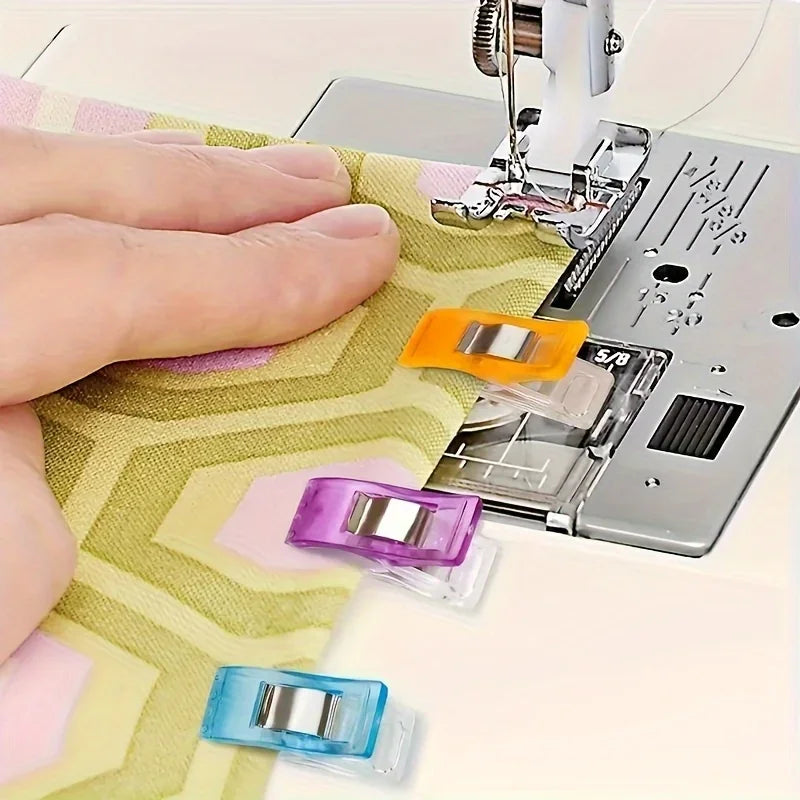 U-Shape Spring Clips for Sewing, Quilting & Scrapbooking | 30/50/100 Craft Spring Clips QXL