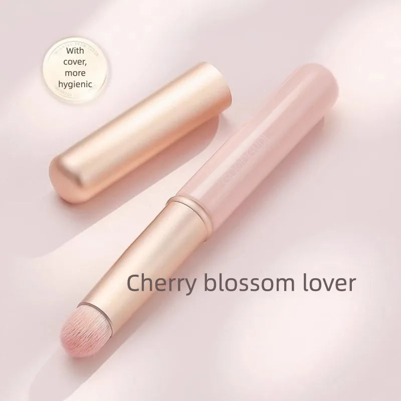 Dual-Head Retractable Lip & Concealer Blending Brush with Cap Lip Blending Brush QXL