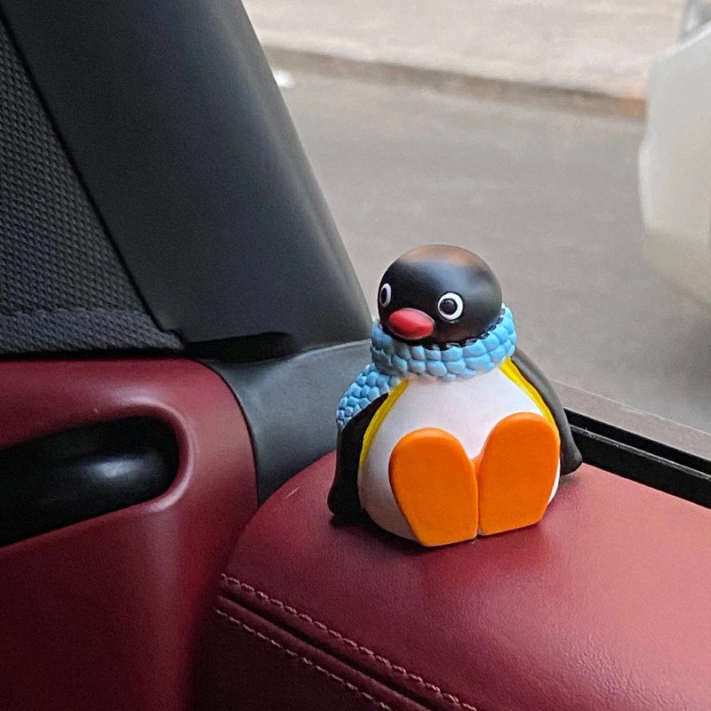 Kawaii Penguin Resin Figurine | Desk & Car Ornament 6cm Decorative Figurine QXL