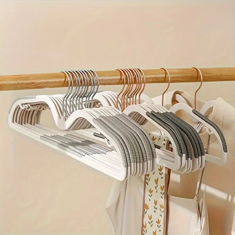 Non-Slip Plastic Hangers | Traceless Design for Clothes & Bras Clothing Hangers QXL