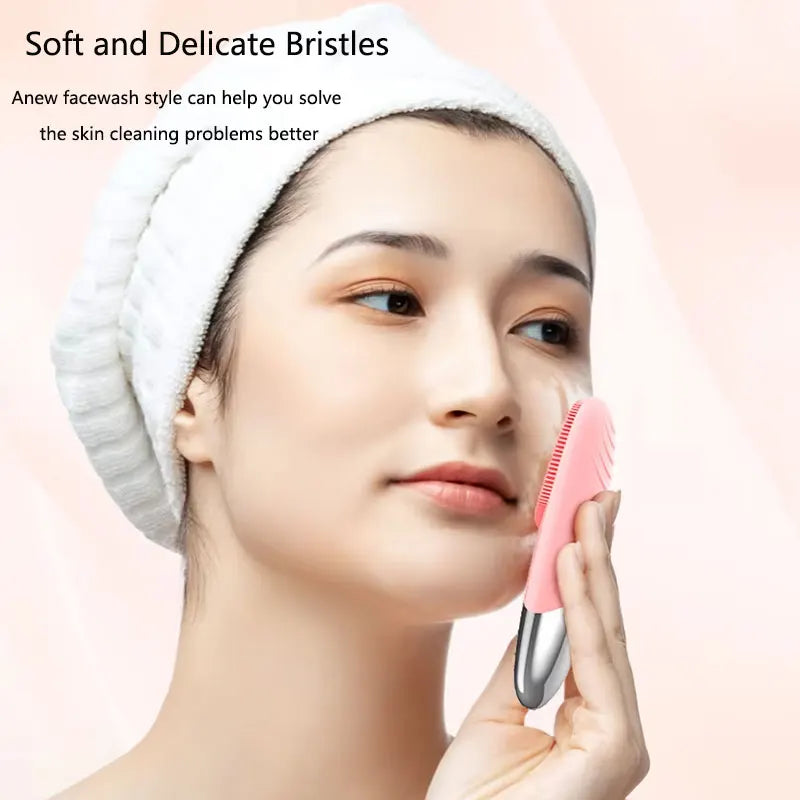 Sonic Silicone Facial Cleansing Brush | Rechargeable, IPX7 Facial Cleansing Brush QXL