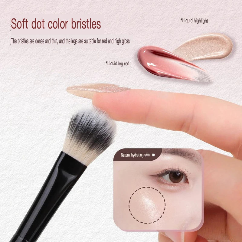 Double-Layer Liquid Highlight Brush 807 | Facial Brightening Highlight Makeup Brush QXL