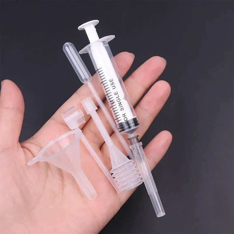 5-Pc Perfume & Cosmetic Transfer Kit – Funnel, Dropper & Syringe Cosmetic Transfer Kit QXL