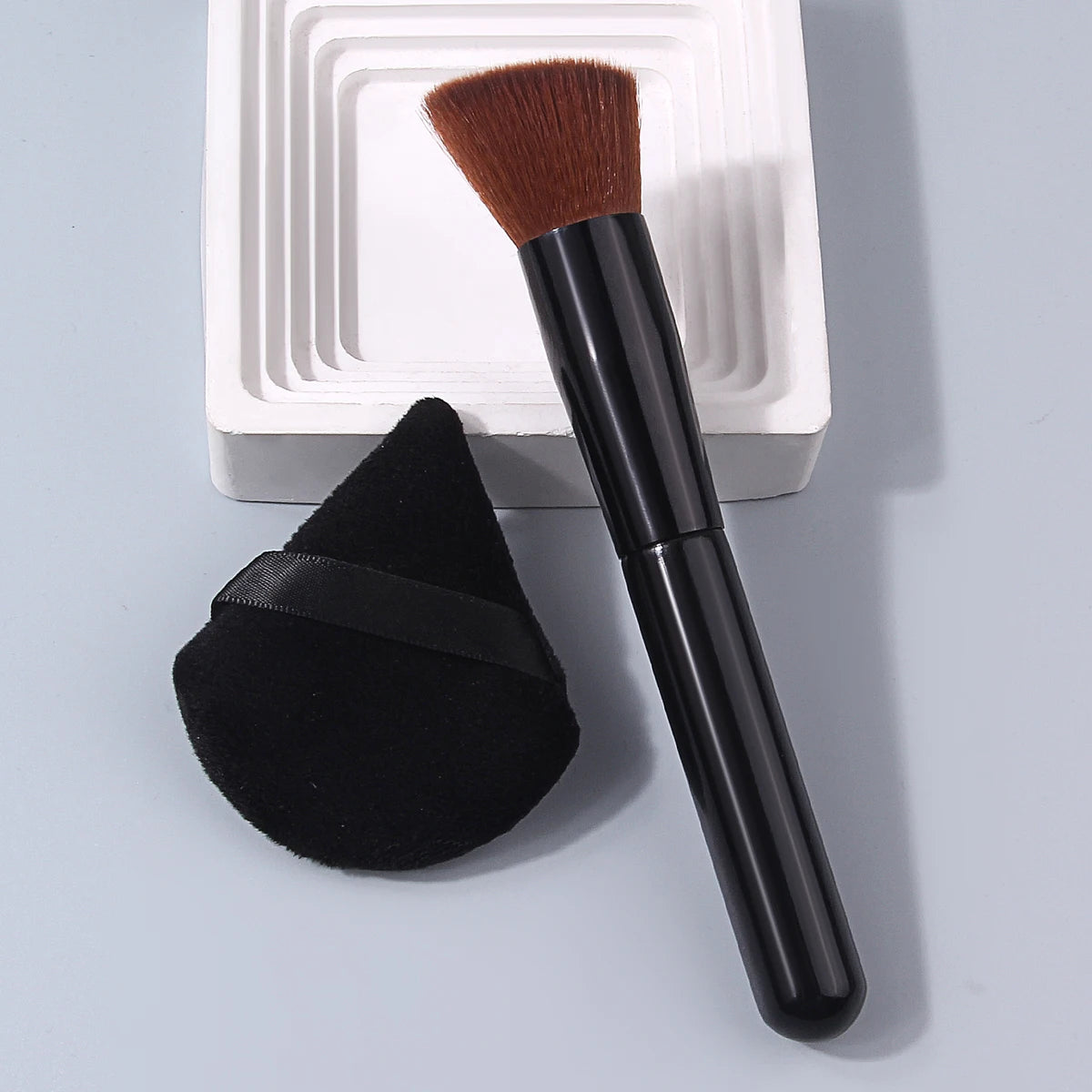 KOSSHOW Foundation Brush & Powder Puff 2-Pc Set | Streak-Free Makeup Brush Set QXL