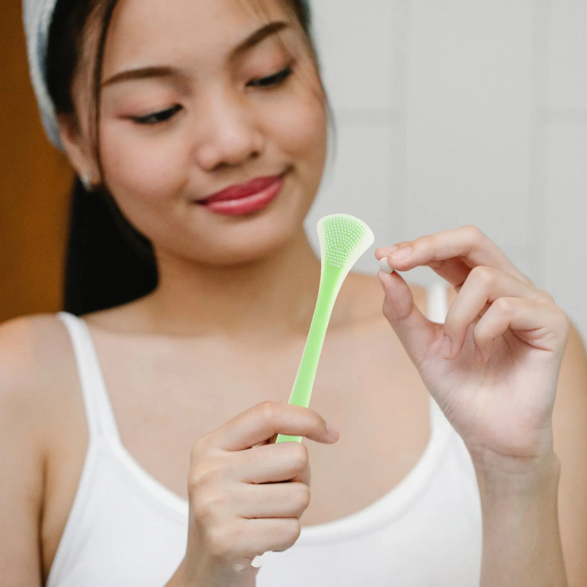 5-Pack Dual-Head Silicone Tongue Scraper & Brush | Oral Care Tongue Scraper Set QXL