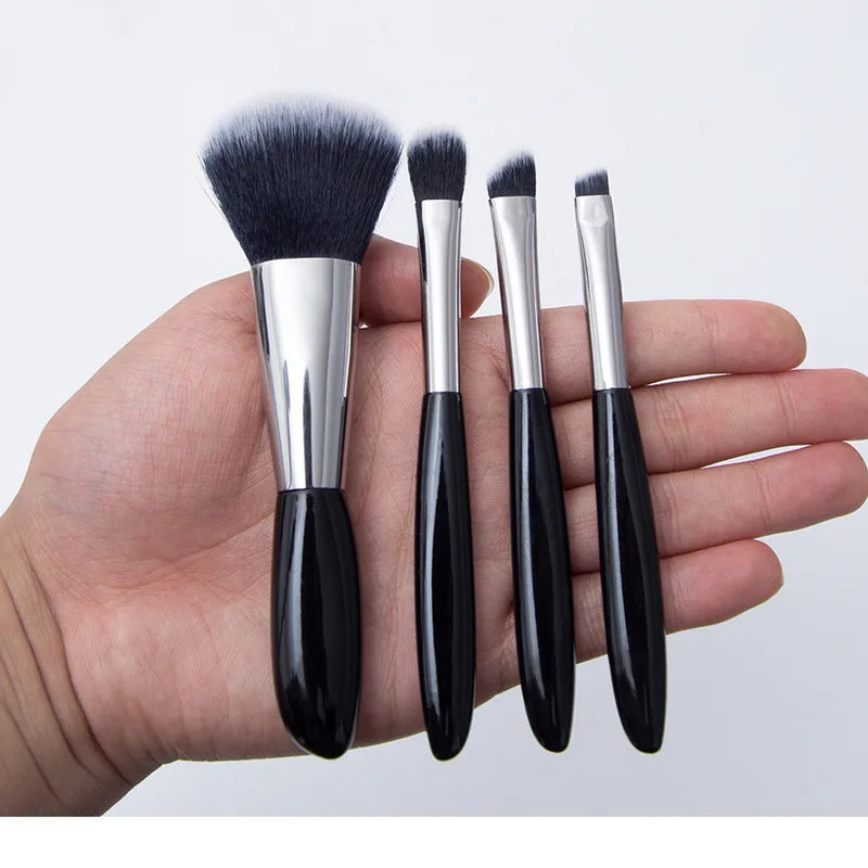 Mini 4-Piece Makeup Brush Set | Eyeshadow & Contour Makeup Brush Set QXL