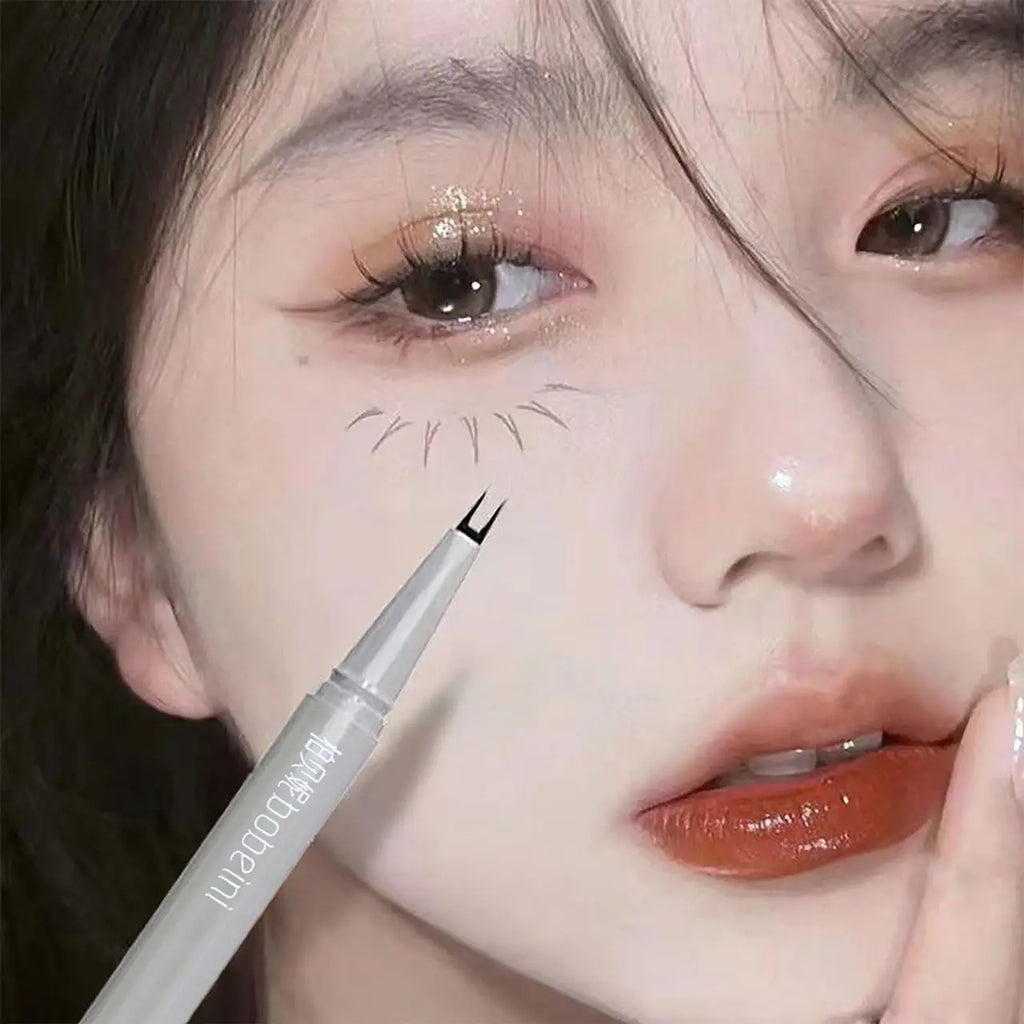 Double-Claw Liquid Eyeliner Pen | Waterproof & Smudge-Proof Liquid Eyeliner Pen QXL