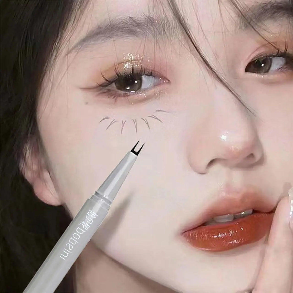 Double-Claw Liquid Eyeliner Pen | Waterproof & Smudge-Proof Liquid Eyeliner Pen QXL
