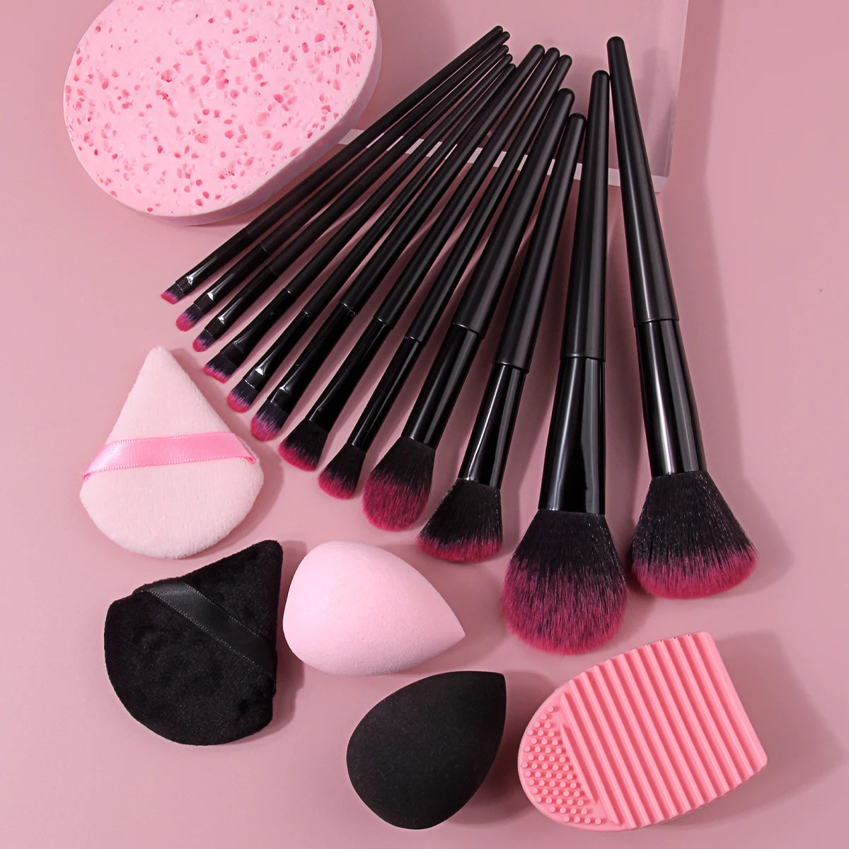 KOSSHOW 18-Pc Makeup Brush Set – Foundation & Eyeshadow Makeup Brush Set QXL