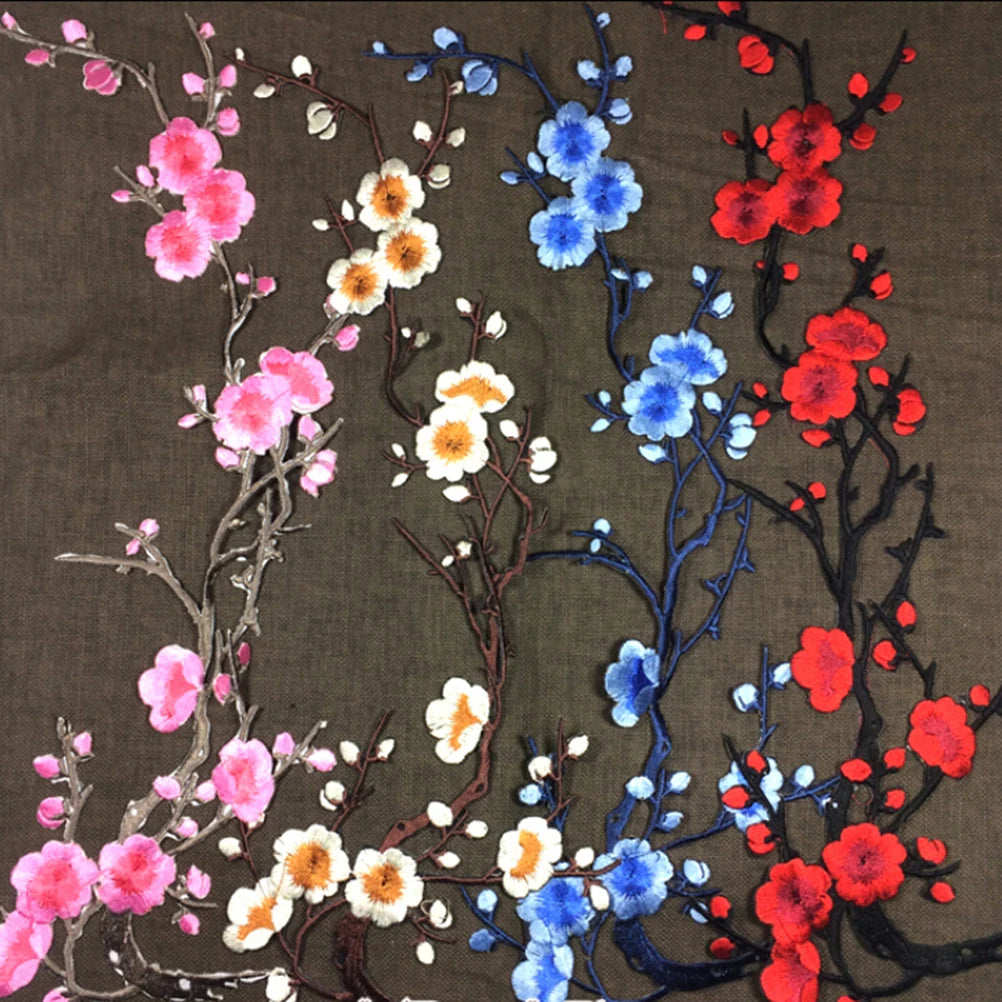 Embroidered Plum Blossom Iron-On Sew-On Fabric Patch Applique Embroidered Fabric Patch QXL