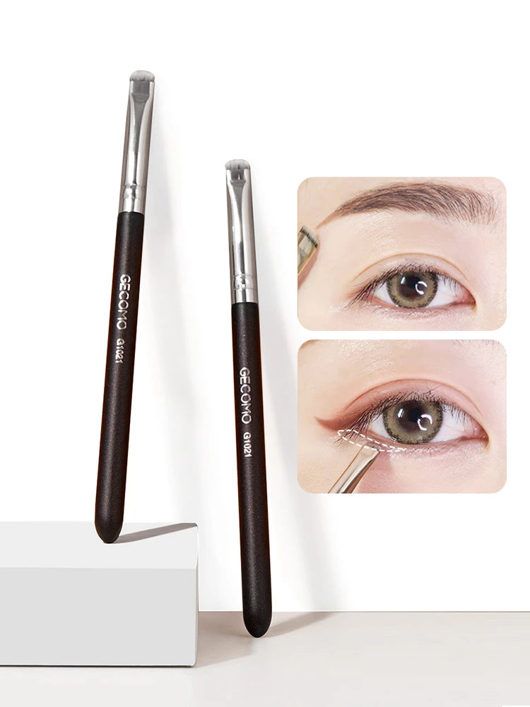 GECOMO Eyeliner & Eyebrow Brush – Flat Blade Arc Head Eye Makeup Brush QXL