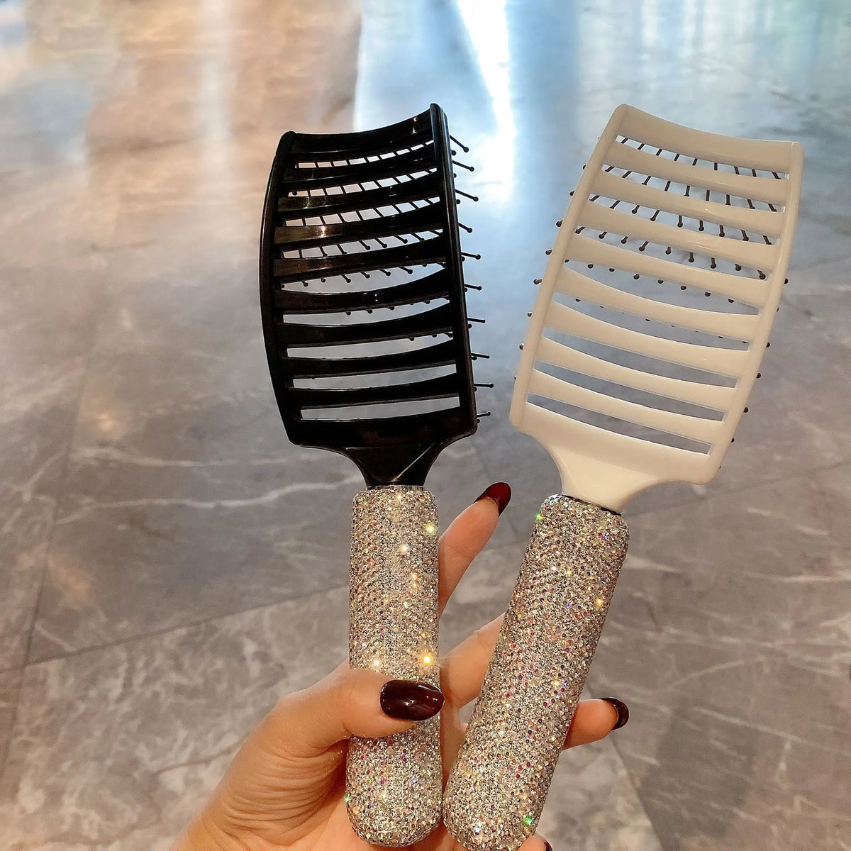 Diamond-Set Massage Comb for Volume & Scalp Styling | 26cm Hair Styling Comb QXL