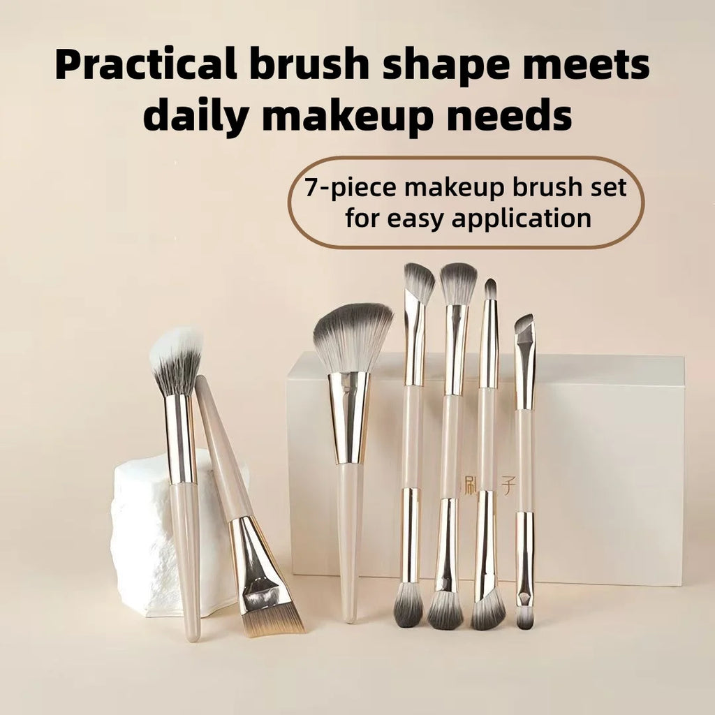 Makeup Brush Set – Foundation, Contour & Eyeshadow + Case Makeup Brush Set QXL