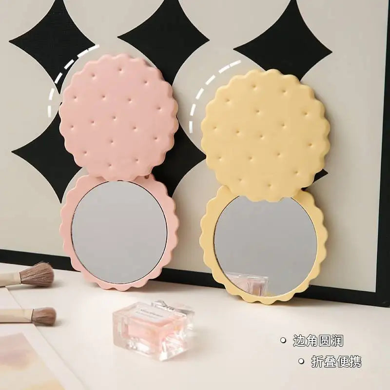 Cheese Biscuit Pocket Mirror – Foldable Mini Makeup Mirror Pocket Makeup Mirror QXL