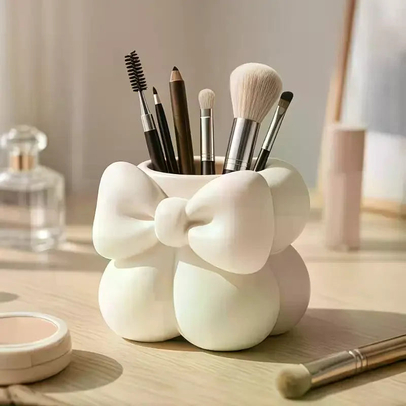 3D Bow Desk Organizer – Makeup Brush & Pen Holder Desktop Organizer QXL