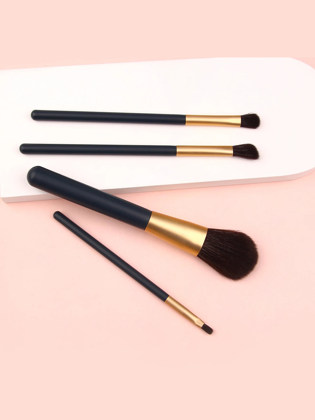 KOSSHOW 4-Piece Makeup Brush Set | Powder, Blush & Eye Makeup Brush Set QXL