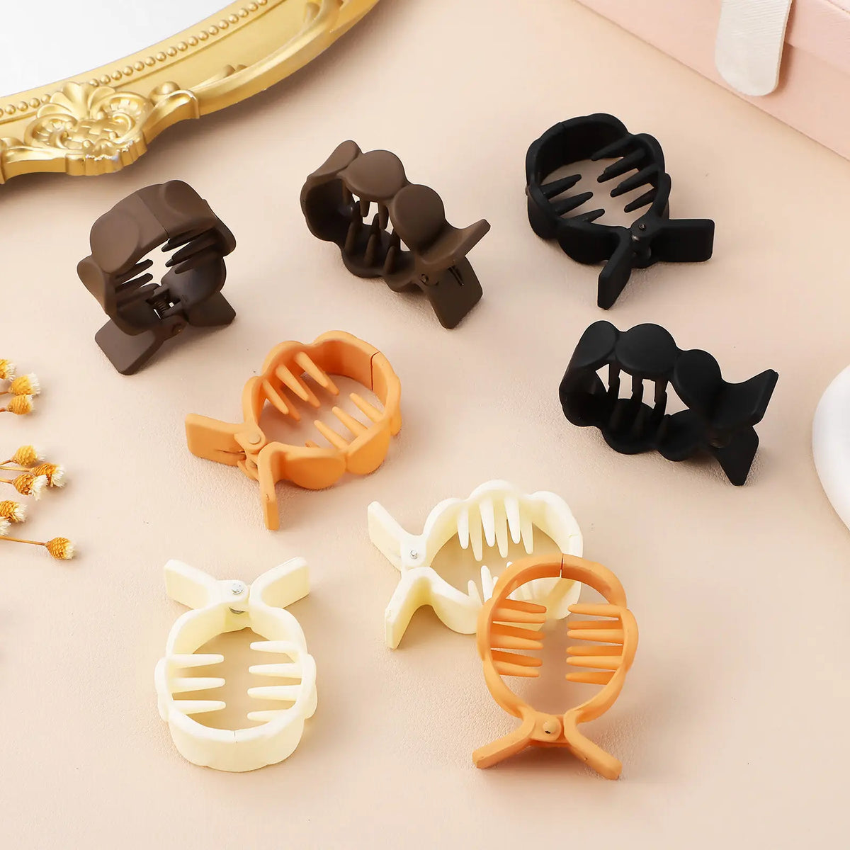 8-Pack Small Resin Hair Claw Clips | Ponytail Holders Hair Claw Clips QXL