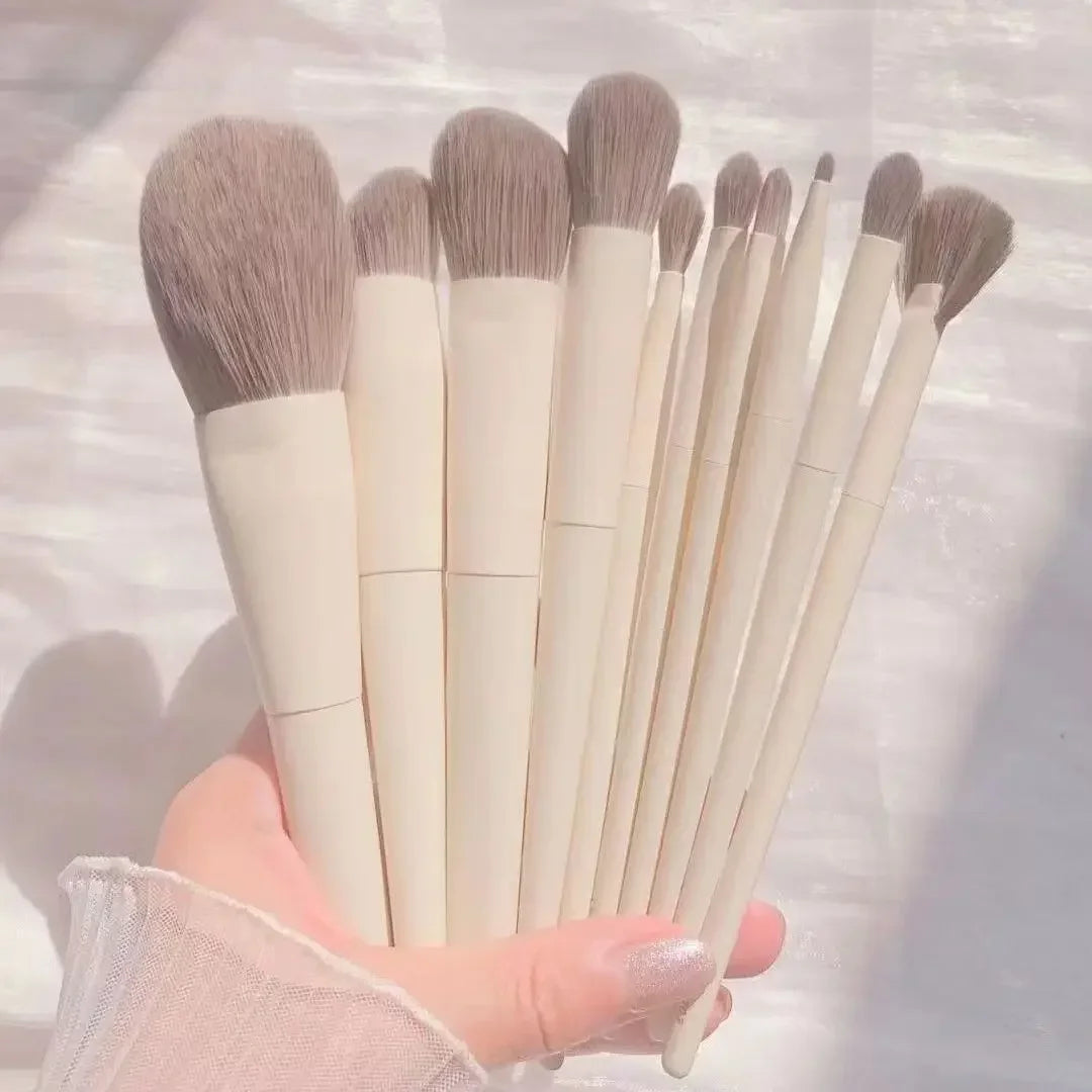 14-Piece Silver Makeup Brush Set | Face & Eye Cosmetic Brushes Makeup Brush Set QXL as show