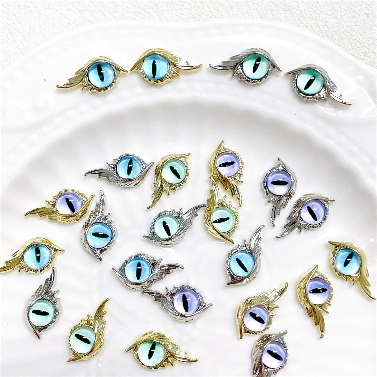 10-Pack 3D Alloy Eye Nail Charms | Punk Gold Silver Rhinestones Nail Art Charms QXL