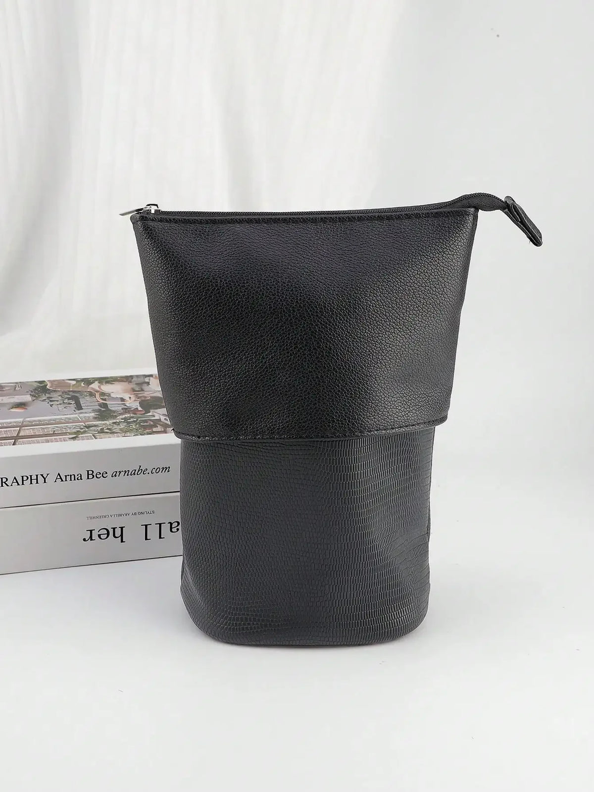 Foldable Standing Makeup Brush Bag – Holds 100 Brushes Makeup Brush Bag QXL