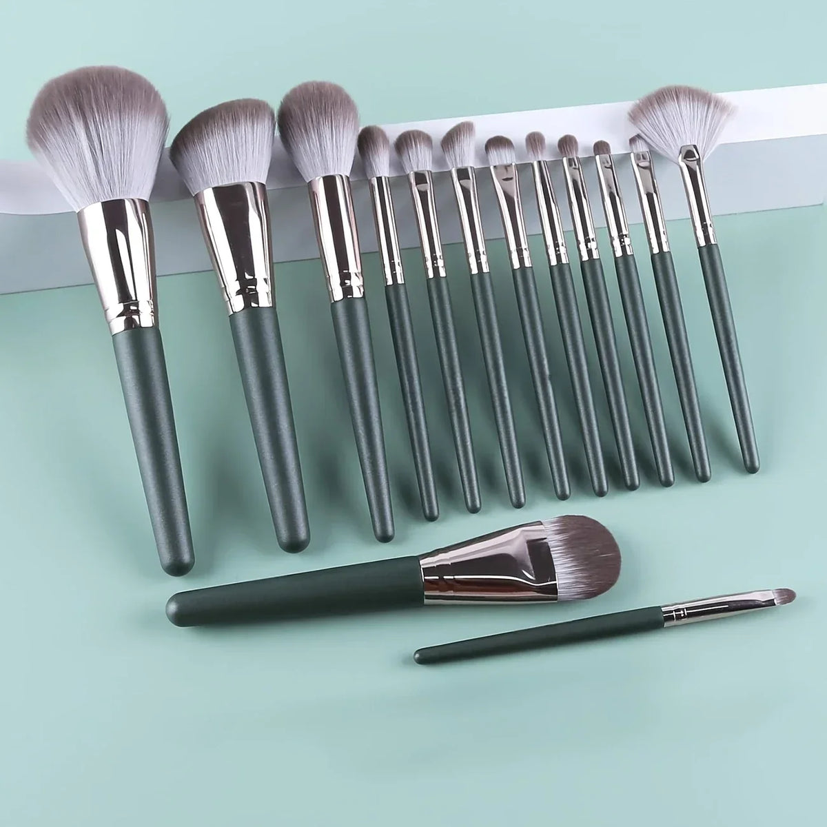 14-Piece Soft Fluffy Makeup Brush Set | Full Face Cosmetic Kit Makeup Brush Set QXL