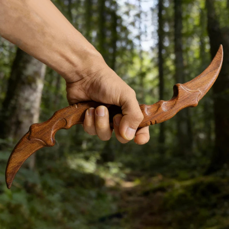 Golden Sandalwood Claw Knife | Hand-Carved Wooden Toy & Décor Wooden Toy Knife QXL