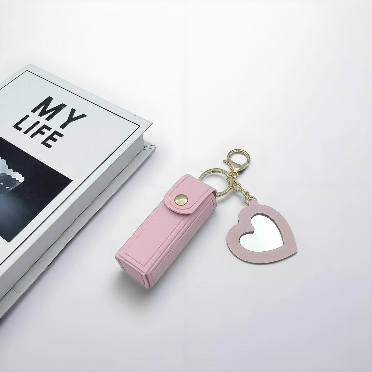 Mini PU Lipstick Case Keychain with Heart-Shaped Mirror Lipstick Case Keychain QXL Pink