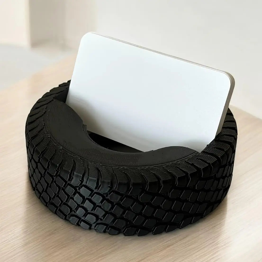 Tire-Shaped Business Card Holder | Auto-Themed Desk Organizer Business Card Holder QXL