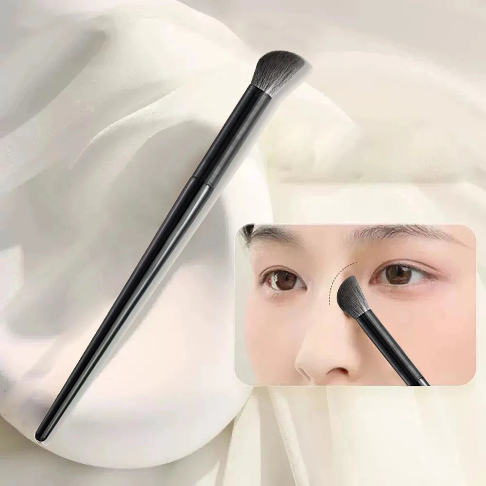 3D Nose Shadow Contour Makeup Brush – Soft Sickle Blush Contour Makeup Brush QXL Nose Brush