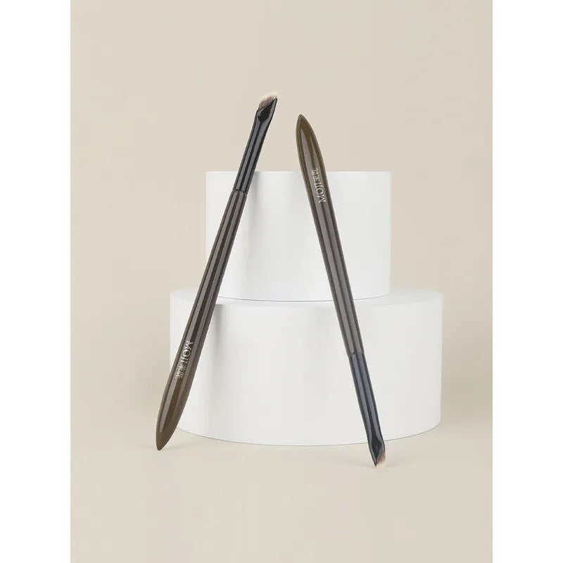Angled Scythe Eyeliner Brush | Lower Lash Line & Brow Eyeliner Makeup Brush QXL