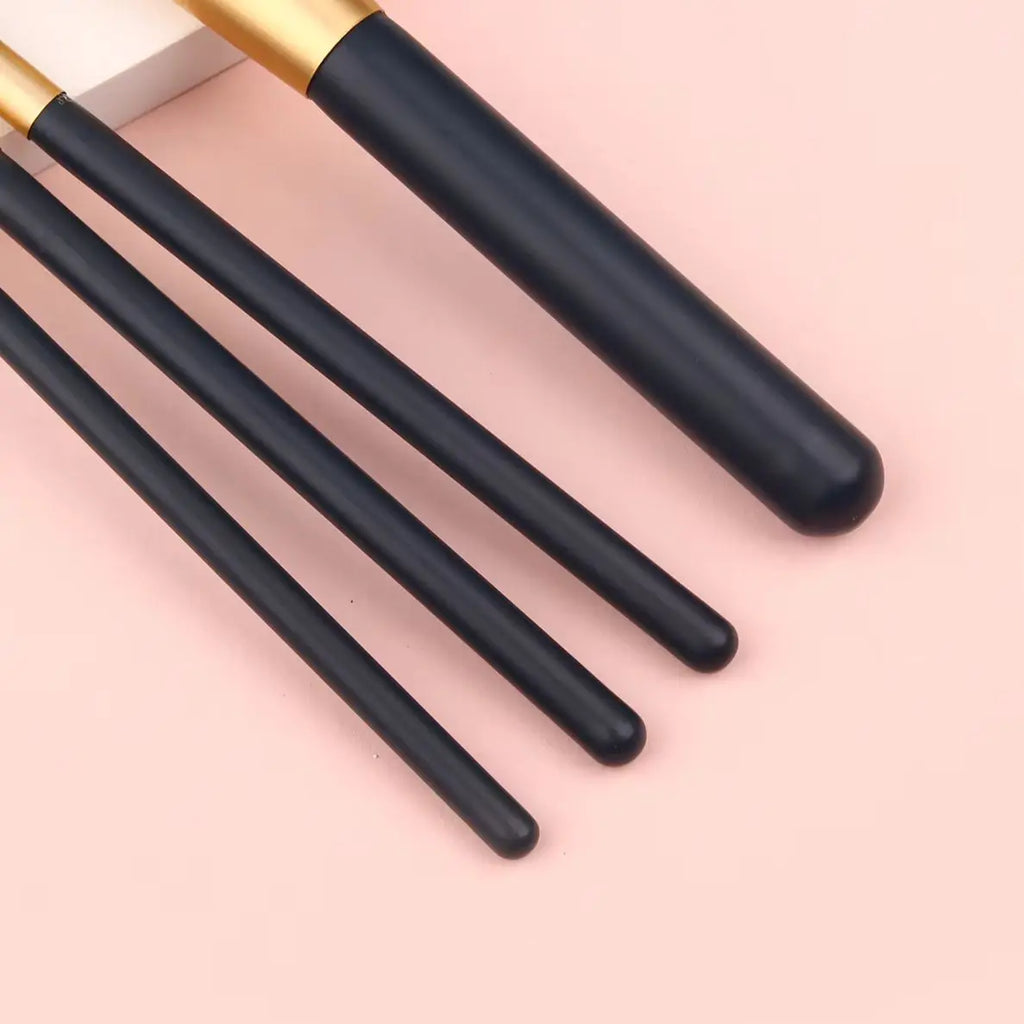 KOSSHOW 4-Piece Makeup Brush Set | Powder, Blush & Eye Makeup Brush Set QXL
