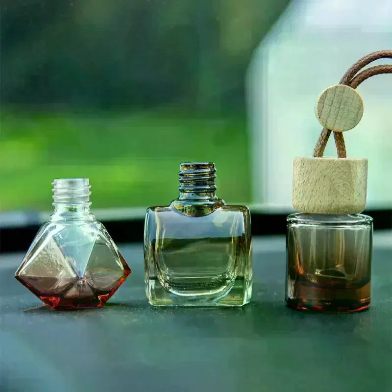 YOVIP Mini Glass Pendant Bottle – Car & Home Essential Oil Diffuser Fragrance Pendant Bottle QXL