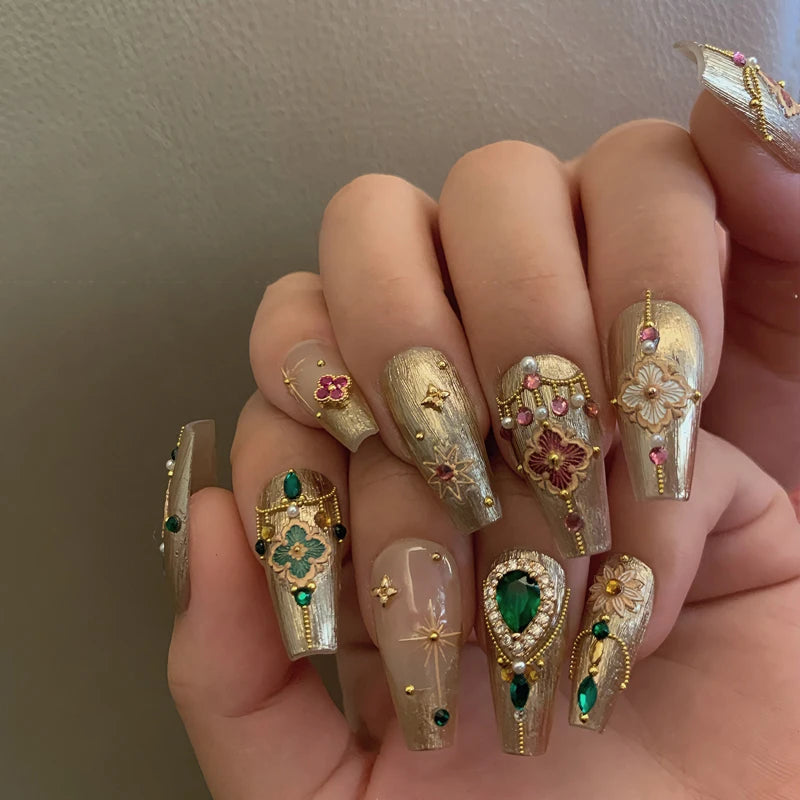5D Luxury Gold & Silver Hot Stamping Nail Art Stickers Nail Art Stickers QXL